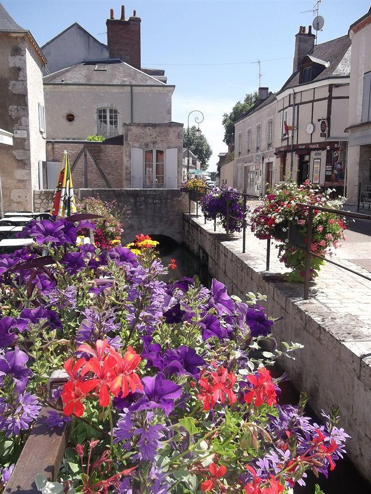 Le Relais Des Templiers 2*